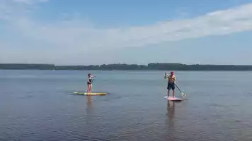 couple paddle
